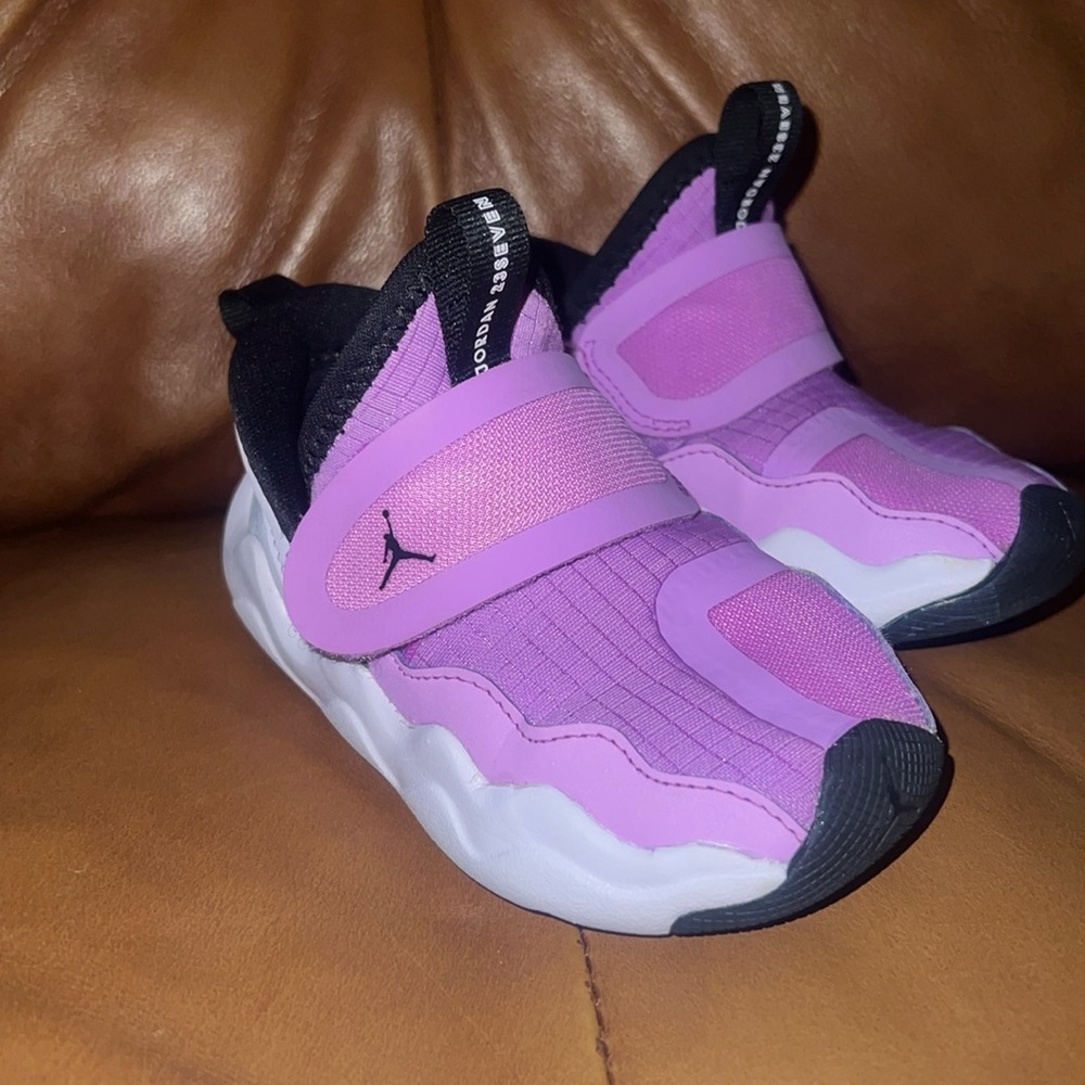 Nike Air Jordan’s - Toddler 6C